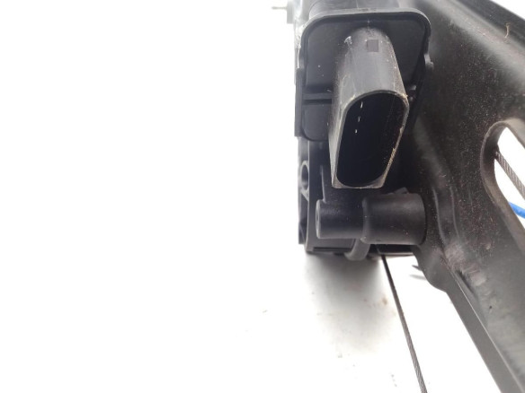 51337434785  ELEVALUNAS PUERTA LAT DEL IZQ BMW X1 (F48)|Desguaces La Cabaña