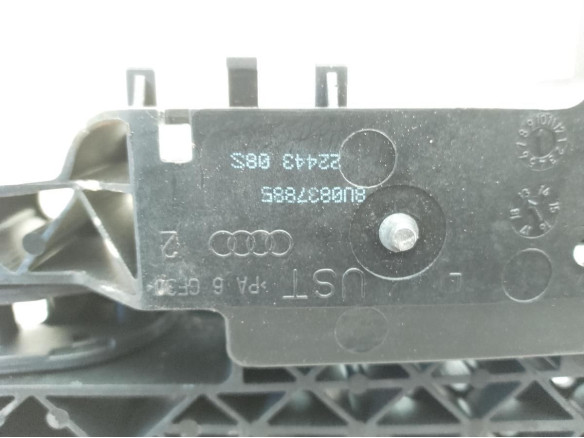 8U0837885 MANILLA PUERTA LAT TRA IZQ EXT AUDI Q3 (8UB, 8UG)|Desguaces La Cabaña