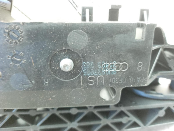 8U0837886 MANILLA PUERTA LAT DEL DER EXT AUDI Q3 (8UB, 8UG)|Desguaces La Cabaña