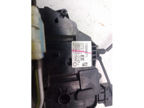 13258271 CERRADURA PUERTA LAT DEL IZQ OPEL CORSA D (S07)|Desguaces La Cabaña