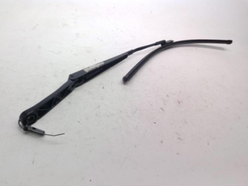 13289887 BRAZO LIMPIAPARABRISAS DEL DER OPEL ASTRA J (P10)|Desguaces La Cabaña