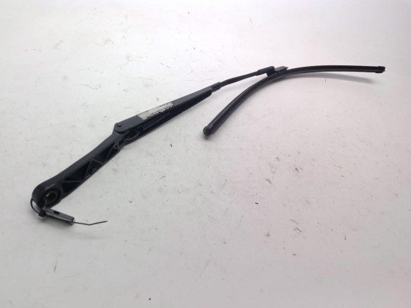 13289887 BRAZO LIMPIAPARABRISAS DEL DER OPEL ASTRA J (P10)|Desguaces La Cabaña