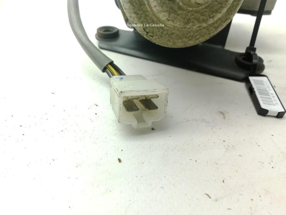 2607117 MOTOR LIMPIAPARABRISAS DEL TATA SAFARI |Desguaces La Cabaña