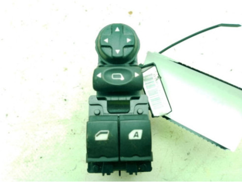 96758208ZD MANDO ELEVALUNAS PUERTA LAT DEL DER PEUGEOT 208|Desguaces La Cabaña