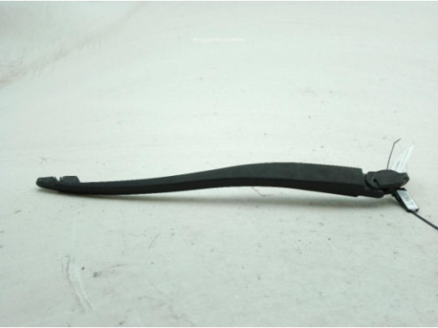 BRAZO LIMPIAPARABRISAS TRA PORTÓN OPEL ASTRA G Fastback (T98)|Desguaces La Cabaña