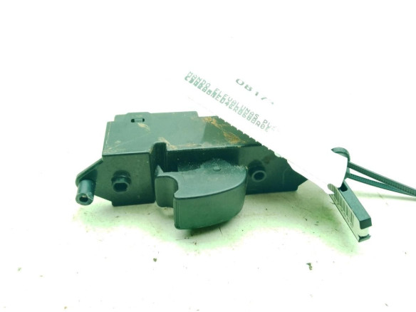 8608A061 MANDO ELEVALUNAS PUERTA LAT DEL DER CITROEN C-CROSSER (EP_)|Desguaces La Cabaña