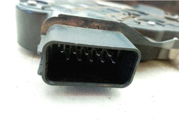 8X2A26412AC CERRADURA PUERTA LAT TRA DER JAGUAR XF (X250)|Desguaces La Cabaña