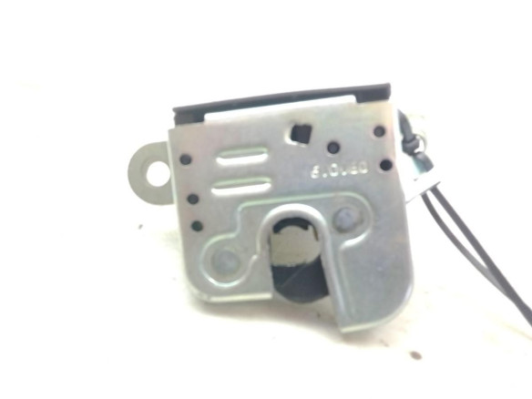 1P9827645A CERRADURA PORTON / TAPA MALETA SEAT LEON (1P1)|Desguaces La Cabaña