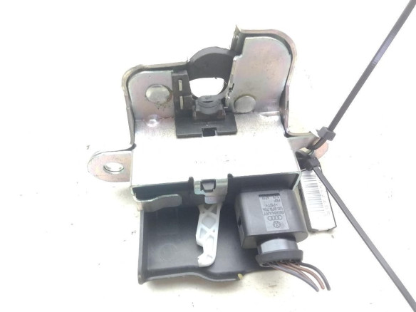 1P9827645A CERRADURA PORTON / TAPA MALETA SEAT LEON (1P1)|Desguaces La Cabaña