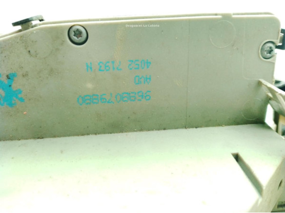 9689079880 CERRADURA PUERTA LAT DEL DER PEUGEOT 208|Desguaces La Cabaña