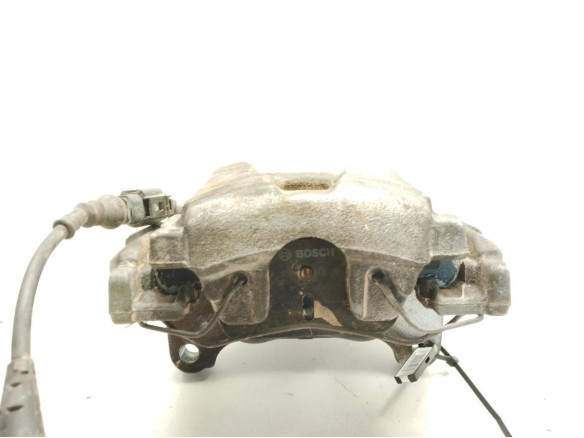 5N0615123  PINZA DEL IZQ AUDI Q3 (8UB, 8UG)|Desguaces La Cabaña