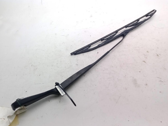 BRAZO LIMPIAPARABRISAS DEL DER JEEP CHEROKEE (KJ)|Desguaces La Cabaña
