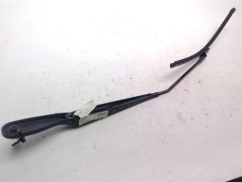 8623160LHD BRAZO LIMPIAPARABRISAS DEL DER VOLVO V50 (545)|Desguaces La Cabaña
