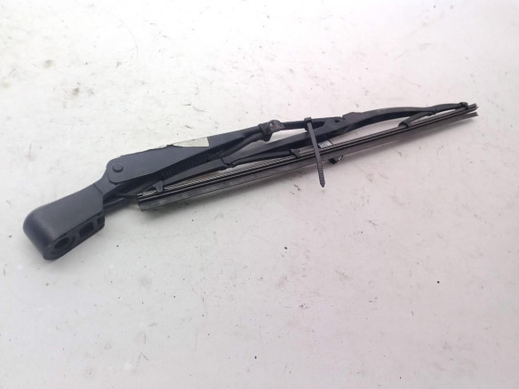BRAZO LIMPIAPARABRISAS TRA PORTÓN DAEWOO TACUMA (KLAU)|Desguaces La Cabaña