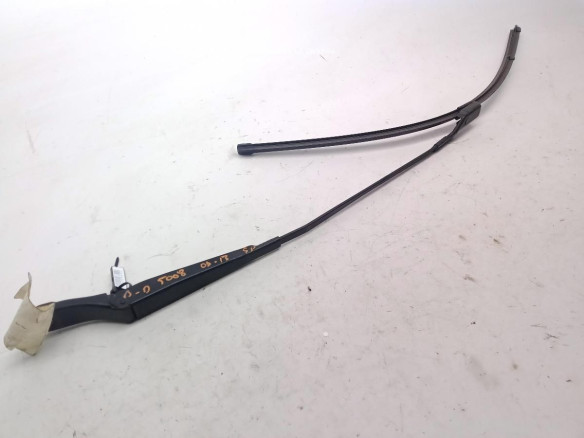 9683098960 BRAZO LIMPIAPARABRISAS DEL DER PEUGEOT 5008|Desguaces La Cabaña