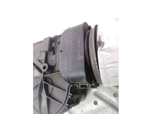 0390241544 MOTOR LIMPIAPARABRISAS DEL DACIA LOGAN (LS_)|Desguaces La Cabaña