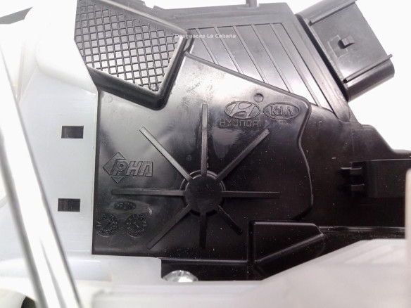 CERRADURA PUERTA LAT DEL DER HYUNDAI i20 (GB)|Desguaces La Cabaña