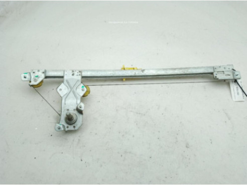 8538554202 MOTOR LIMPIAPARABRISAS DEL RENAULT TRAFIC II Furgón (FL)|Desguaces La Cabaña 2