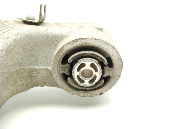 LR098944  BRAZO SUSPENSION TRA IZQ INF LAND ROVER DISCOVERY SPORT (L550)|Desguaces La Cabaña