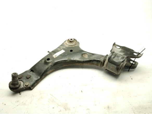 FK723A053T033A BRAZO SUSPENSION DEL IZQ INF LAND ROVER DISCOVERY SPORT (L550)|Desguaces La Cabaña
