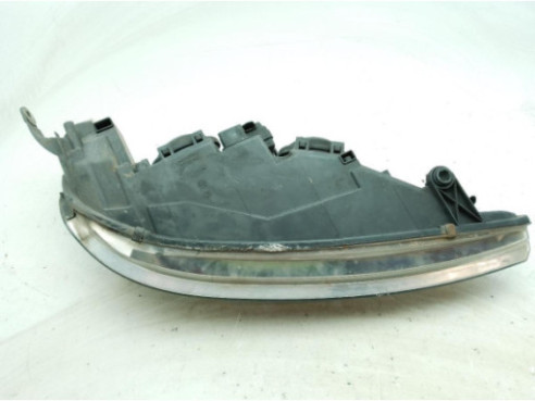 9630423277 FARO IZQUIERDO PEUGEOT 406 (8B)|Desguaces La Cabaña