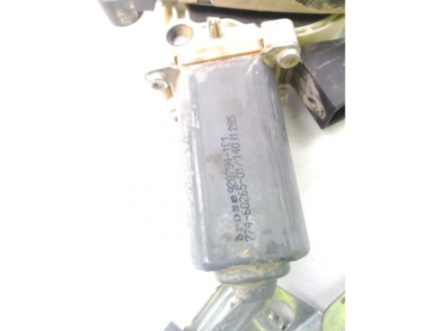 A6397200546  ELEVALUNAS PUERTA LAT DEL DER MERCEDES BENZ VITO / MIXTO Furgón (W639)|Desguaces La Cabaña