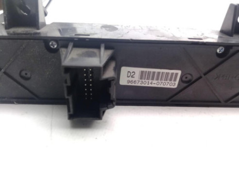 96673014 INTERRUPTOR WARNING OPEL ANTARA (L07)|Desguaces La Cabaña