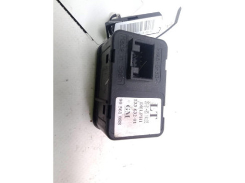 13363201 MANDO ELEVALUNAS PUERTA LAT DEL IZQ OPEL ASTRA G Fastback (T98)|Desguaces La Cabaña