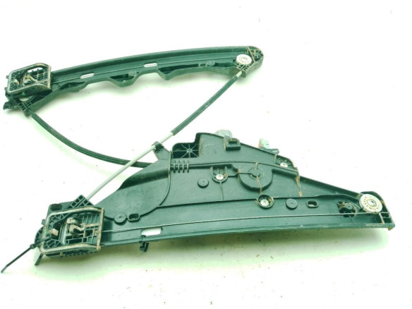 9828130780 ELEVALUNAS PUERTA LAT DEL IZQ PEUGEOT 2008 II|Desguaces La Cabaña