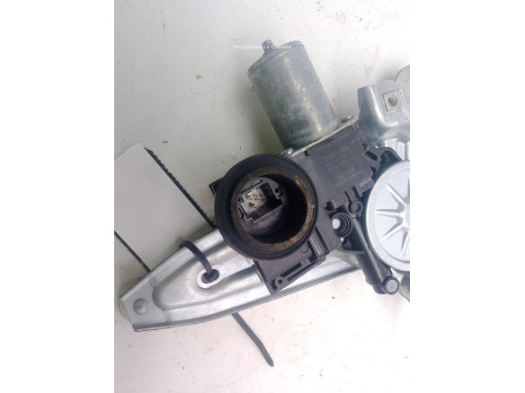 69840F4010 ELEVALUNAS PUERTA LAT TRA IZQ TOYOTA C-HR (_X1_)|Desguaces La Cabaña