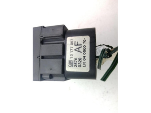 13177067AF, CONMUTADOR LUCES OPEL VECTRA C (Z02)|Desguaces La Cabaña