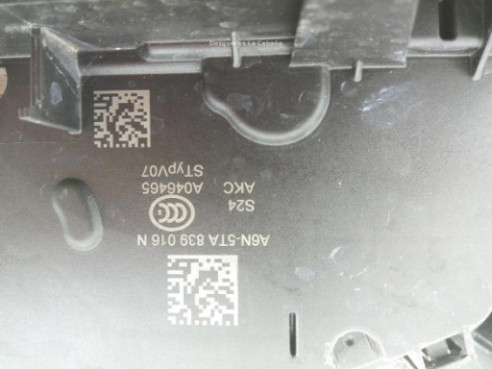 5TA839016N CERRADURA PUERTA LAT TRA DER AUDI Q3 (F3B)|Desguaces La Cabaña