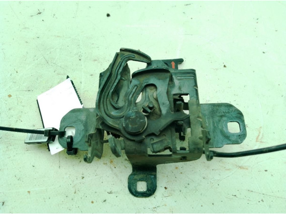 U0823509C CERRADURA CAPO VW GOLF IV (1J1)|Desguaces La Cabaña