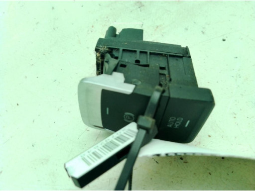 5G0868345 MANDO ELEVALUNAS PUERTA LAT DEL DER VW GOLF VII (5G1, BQ1, BE1, BE2)|Desguaces La Cabaña