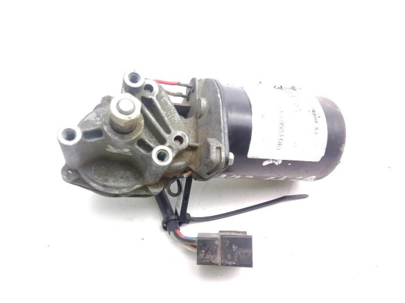 53547902 MOTOR LIMPIAPARABRISAS DEL MERCEDES BENZ VITO Furgón (638)|Desguaces La Cabaña