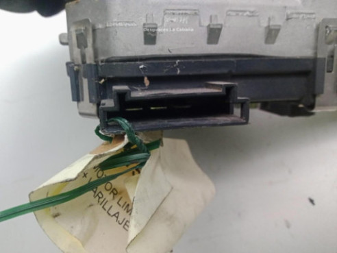 A2118200442 MOTOR LIMPIAPARABRISAS DEL MERCEDES BENZ CLASE E (W211)|Desguaces La Cabaña
