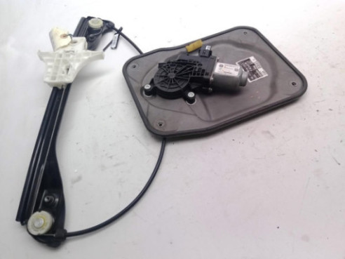 6R0959812D ELEVALUNAS PUERTA LAT TRA DER SKODA FABIA II (542)|Desguaces La Cabaña