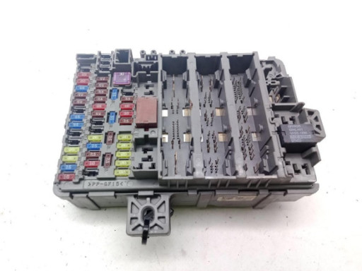 CAJA FUSIBLES INTERIOR (BSI)|Desguaces La Cabaña