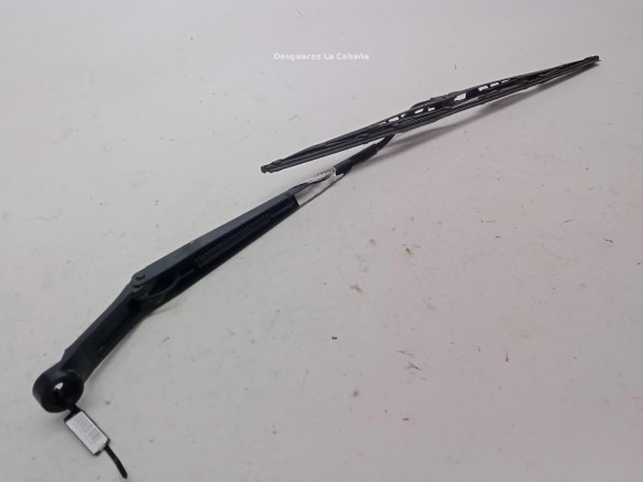 BRAZO LIMPIAPARABRISAS DEL DER CHEVROLET AVEO Fastback (T300)|Desguaces La Cabaña