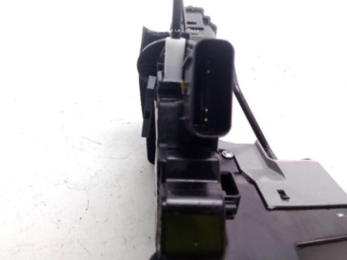 CERRADURA PUERTA LAT TRA IZQ HYUNDAI i20 (GB)|Desguaces La Cabaña
