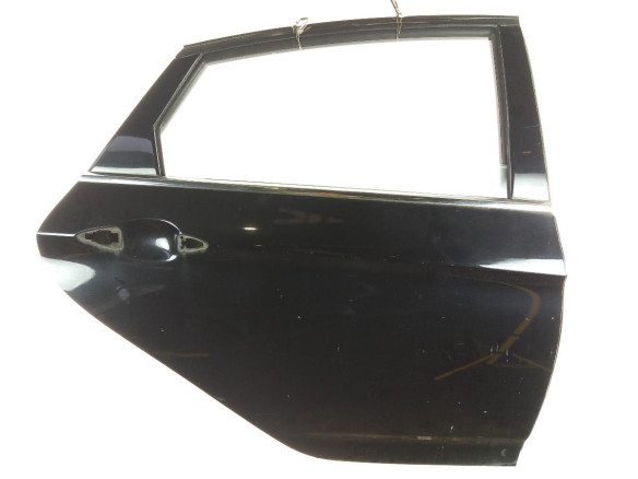 770043Z300  PUERTA LAT TRA DER HYUNDAI i40 (VF)|Desguaces La Cabaña