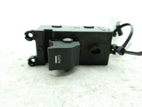 935803Z050 MANDO ELEVALUNAS PUERTA LAT TRA DER HYUNDAI i40 (VF)|Desguaces La Cabaña