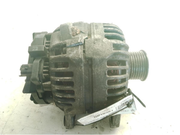 0124525133 ALTERNADOR RENAULT TRAFIC II Furgón (FL)|Desguaces La Cabaña