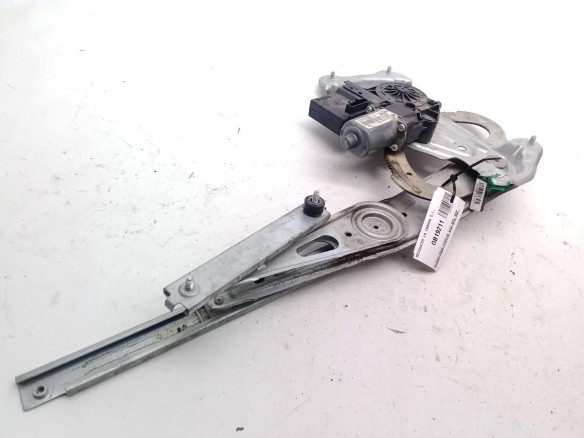 807301111R ELEVALUNAS PUERTA LAT DEL DER RENAULT FLUENCE (L3_)|Desguaces La Cabaña