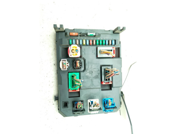 9666952180 CAJA FUSIBLES INTERIOR (BSI) CITROEN C3 II|Desguaces La Cabaña