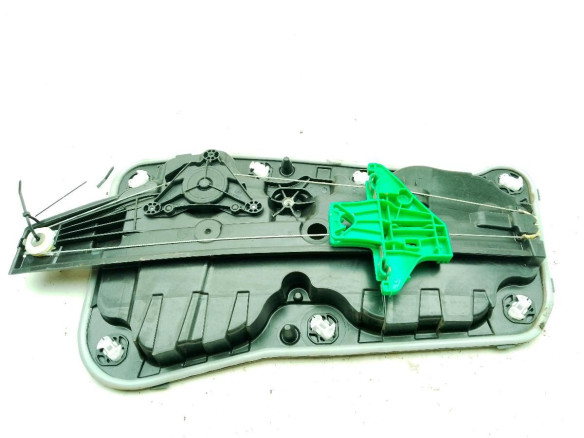 5E3839656 ELEVALUNAS PUERTA LAT TRA DER SKODA OCTAVIA IV Combi (NX5)|Desguaces La Cabaña