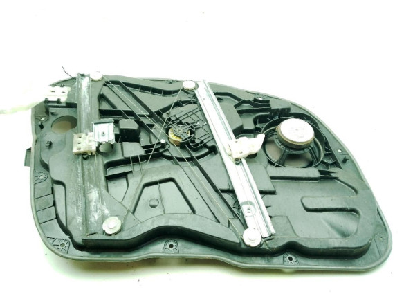 17A200258 ELEVALUNAS PUERTA LAT DEL DER HYUNDAI i40 (VF)|Desguaces La Cabaña