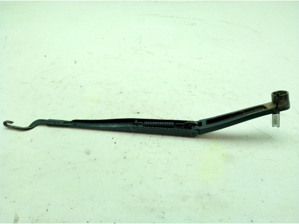 BRAZO LIMPIAPARABRISAS DEL IZQ HYUNDAI i40 (VF)|Desguaces La Cabaña