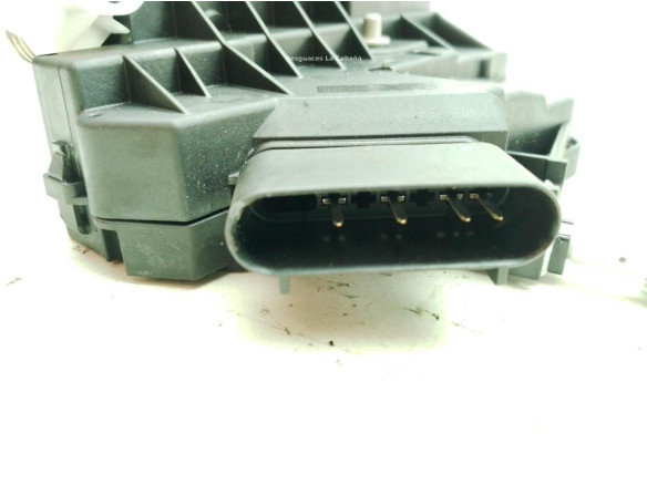 BM5AA26412AH CERRADURA PUERTA LAT TRA DER FORD FOCUS III|Desguaces La Cabaña
