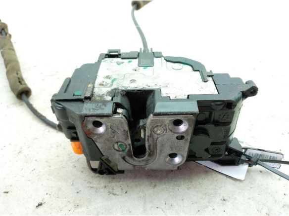 CERRADURA PUERTA LAT DEL IZQ RENAULT MASTER III Furgón (FV)|Desguaces La Cabaña